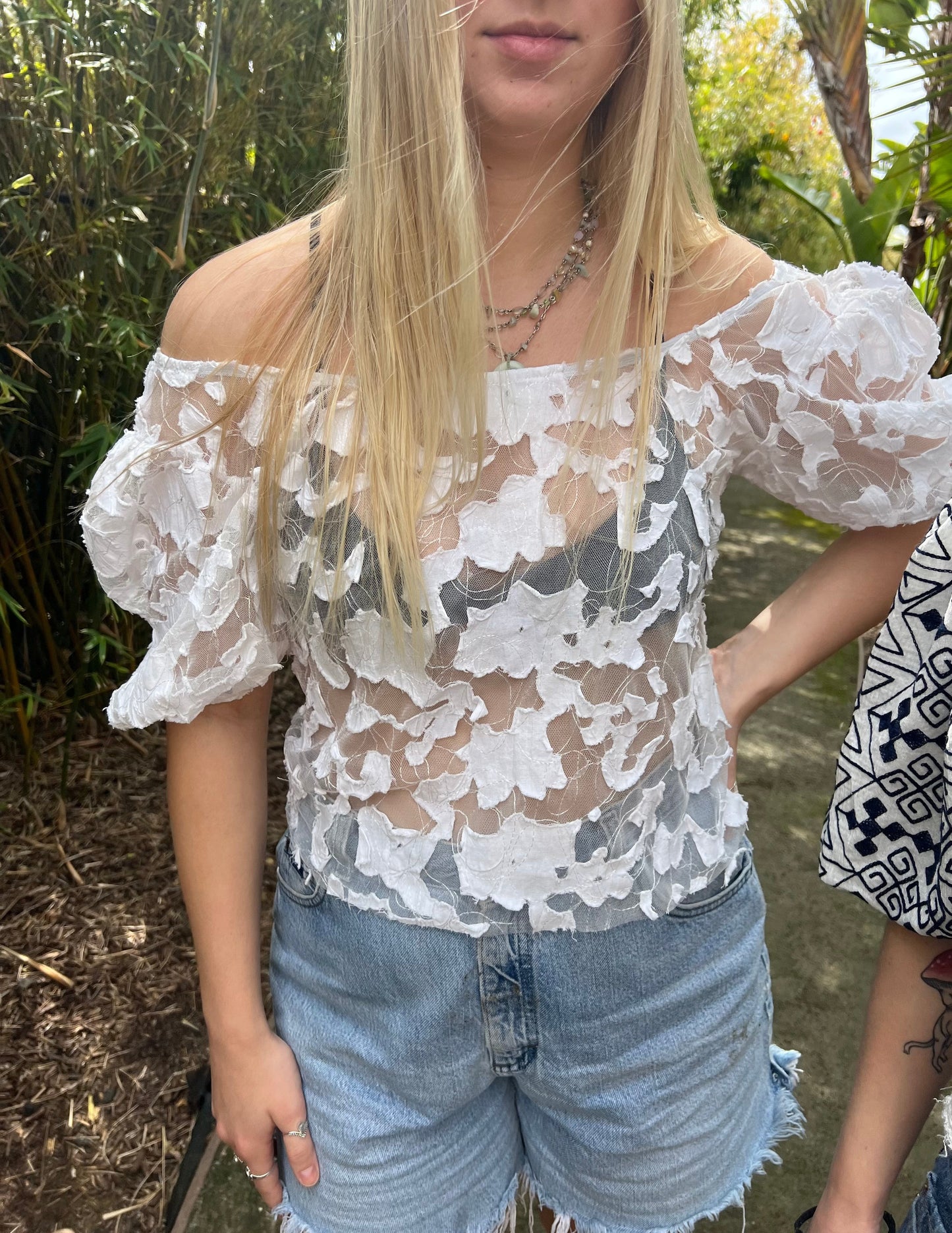 White Coco puffed sleeve top