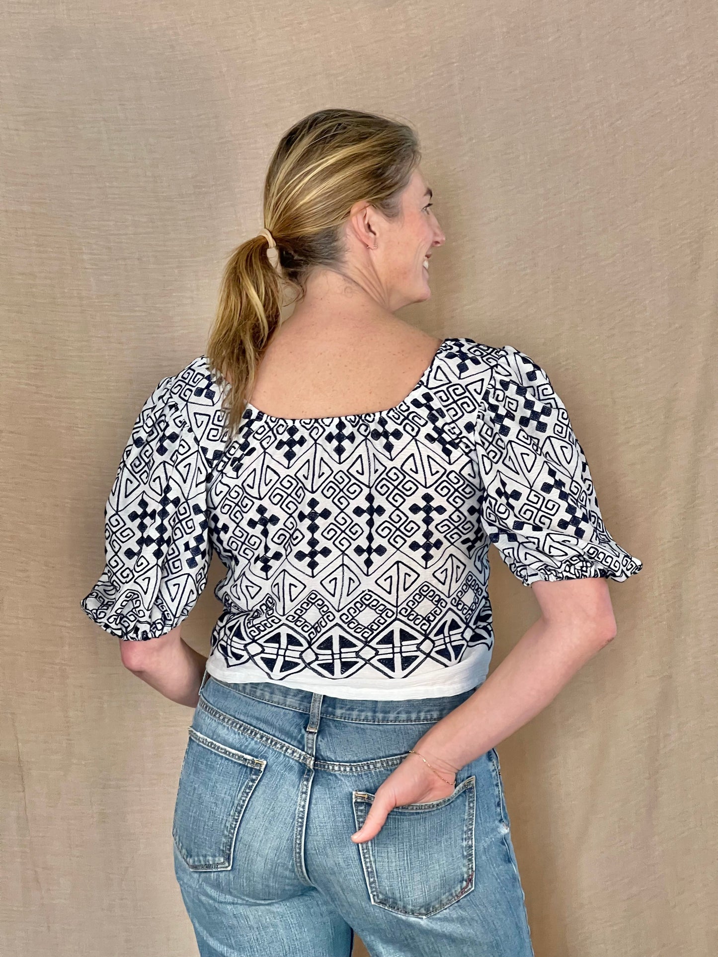 Blue/white embroidered Coco puffed sleeve top